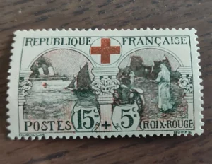 Timbre français 1914 Infirmière recto YT 156