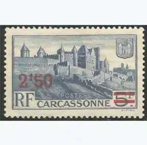 Timbre français 1941 Carcassonne YT490