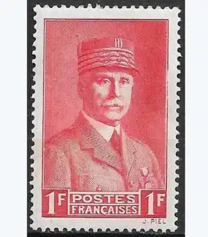 Timbre français 1941 Pétain YT 472