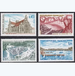 Timbres français 1969 Série touristique YT 1582** à YT 1585**