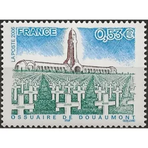 Timbre français 2006 Ossuaire Douaumont YT 3881**